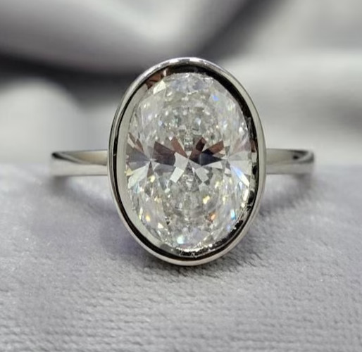 5.00Ct Oval-Cut VS1 Lab Grown Diamond cathedral Wedding Ring 14k White Gold