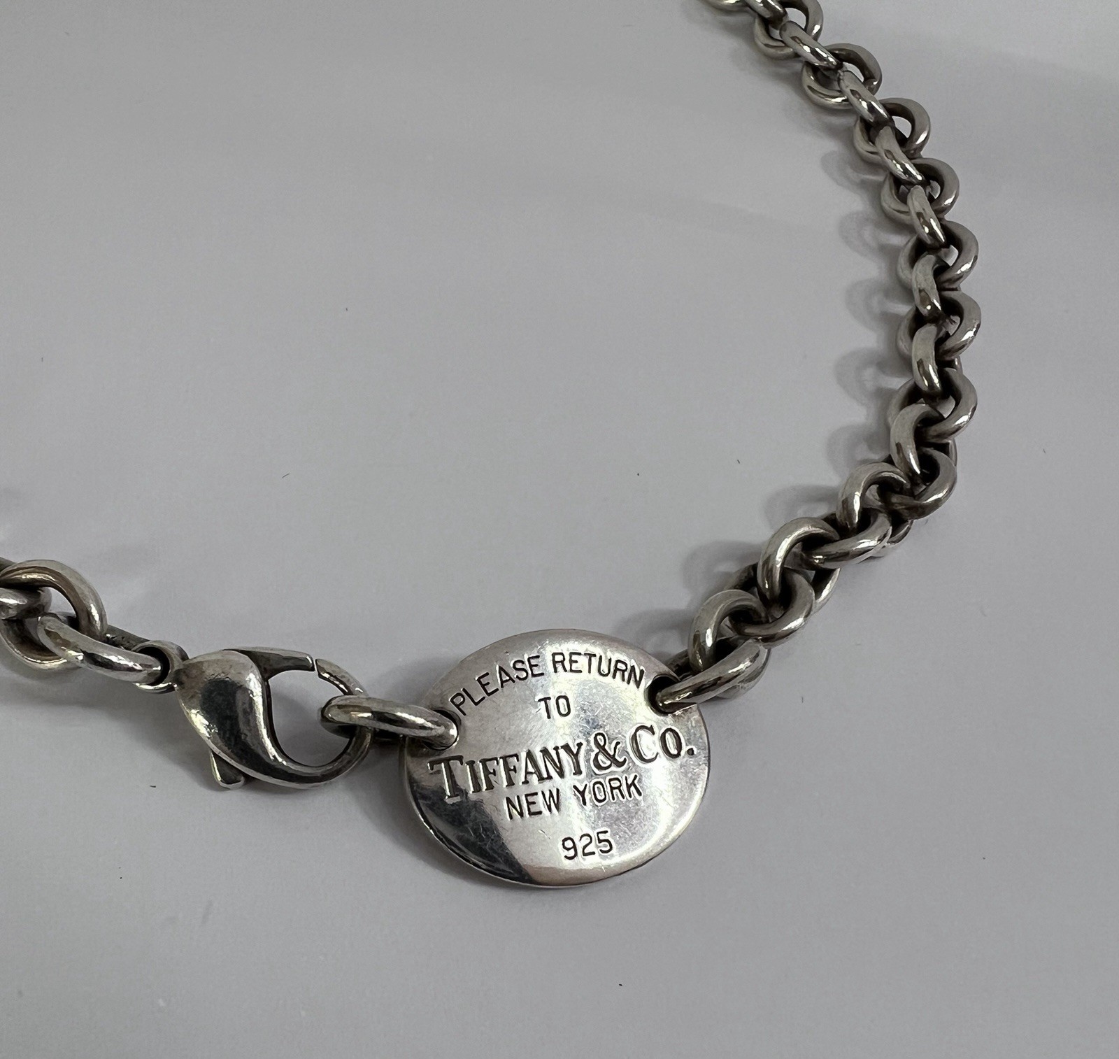 Tiffany & Co. “Return to Tiffany” Silver 925 Oval Tag Chain Necklace