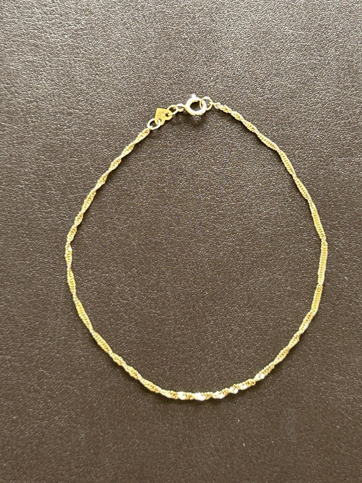 14k lovely Singapore chain gold bracelet 14k yellow gold YG excellent