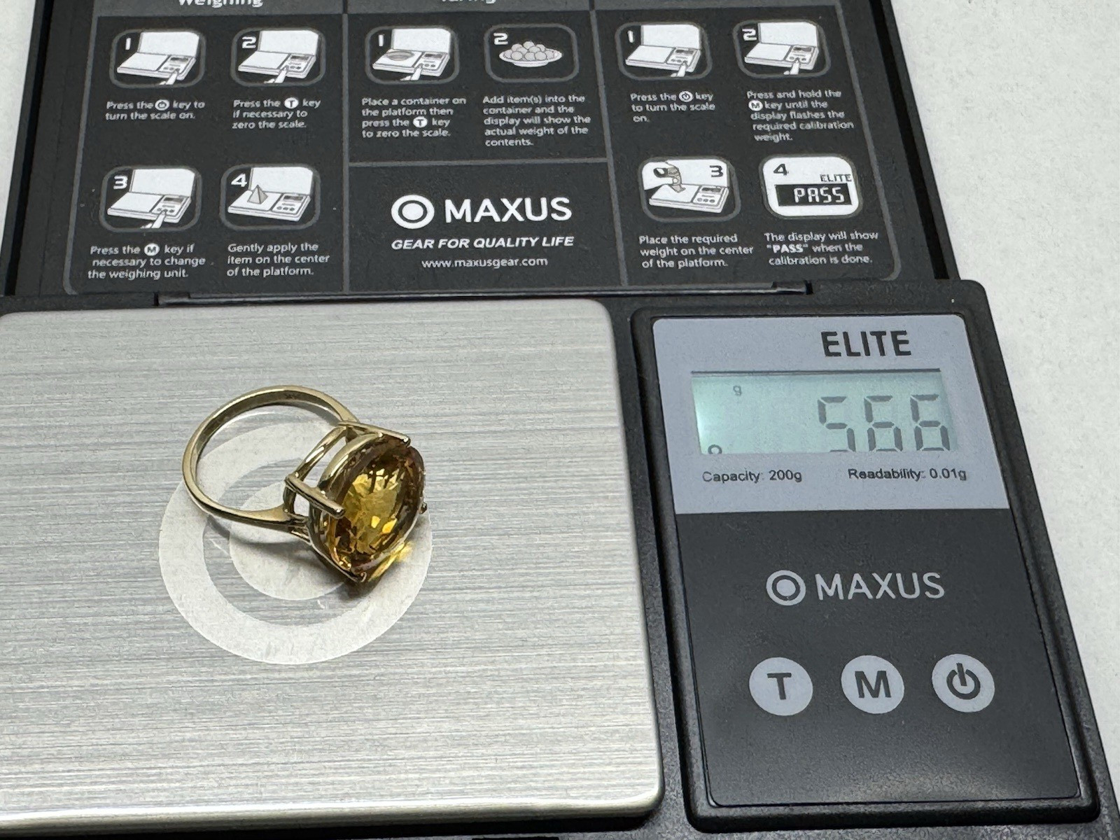 14ct yellow gold with 17.4 ct. Citrine cocktail ring size 7.5