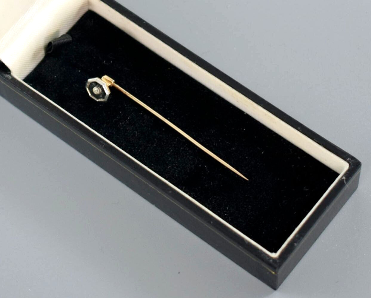 ANTIQUE ART DECO OCTAGONAL ONYX and DIAMOND GOLD STICK PIN c1920