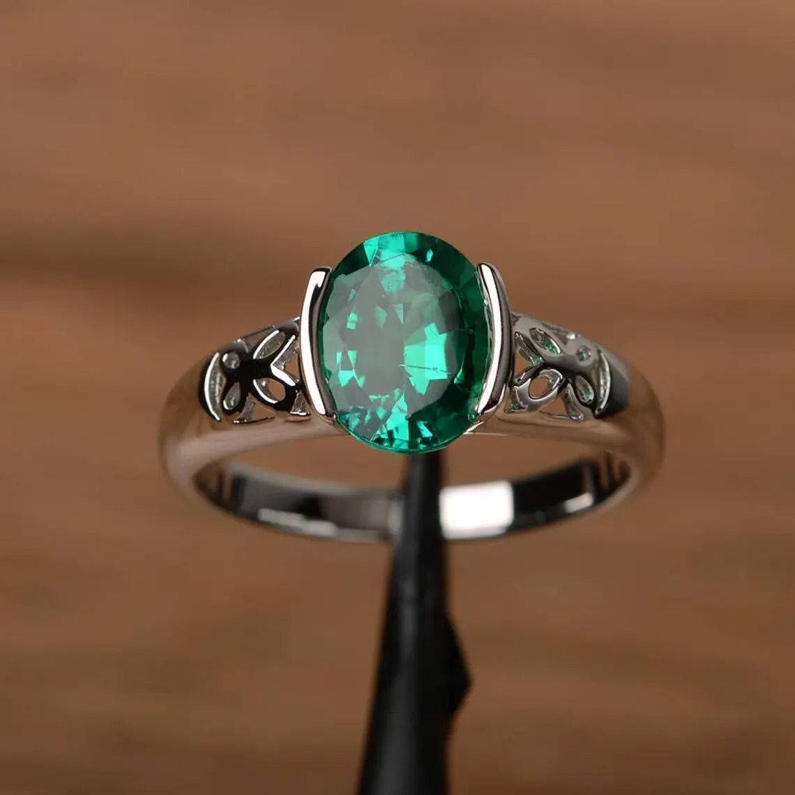 925 Sterling Silver Green Emerald Lab Created Gemstone Women Ring Duty Free