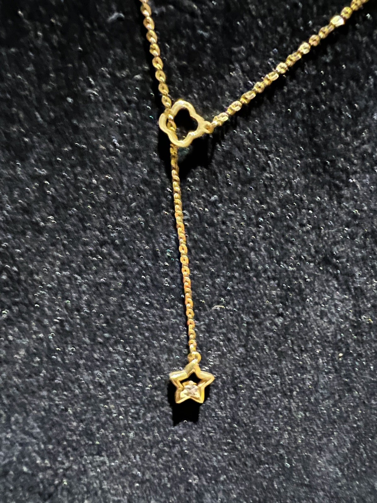 Genuine 18k Yellow Gold Solid Center Necklace