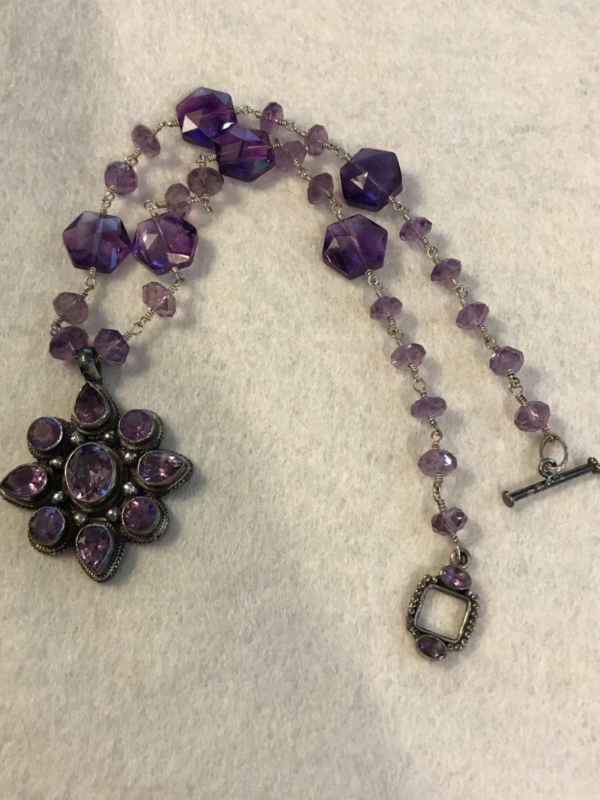 Vintage Faceted Amethyst Flower 16″ Sterling Silver Toggle Necklace Unknown Mark