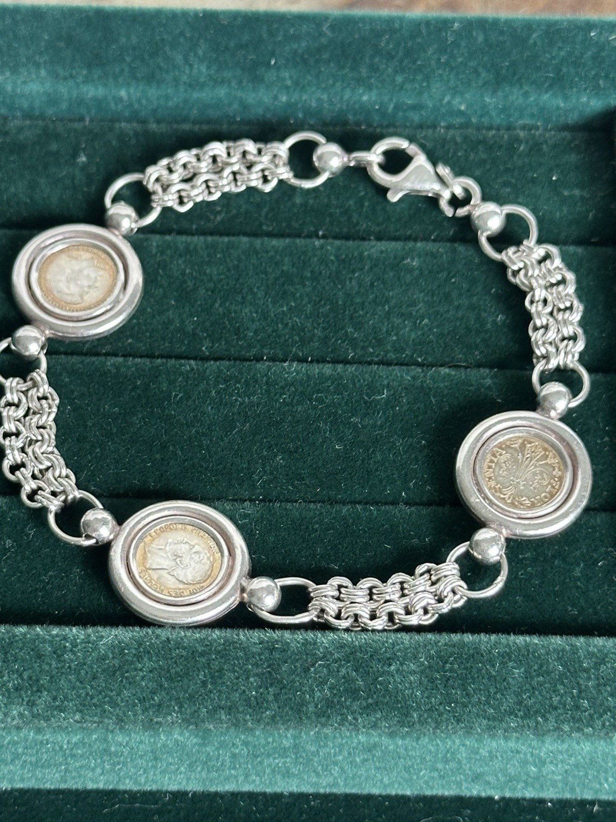 KENNEDY commemorative featuring his birth and death dates (1917–1963) BRACELET