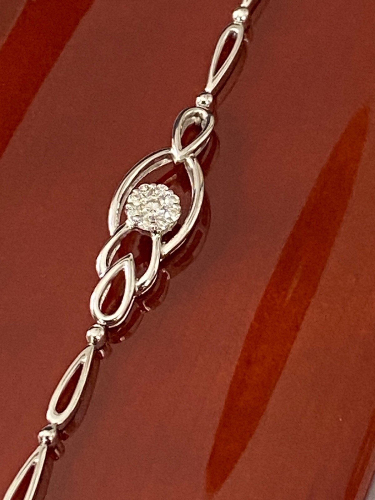 18ct Gold Natural Diamond Bracelet VS2 Clarity Colour F Diamonds 18 Carat 18K