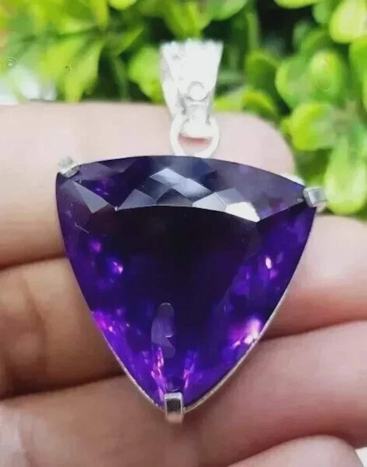 Natural Purple Sapphire 18 Ct Trillion Cut 925 Solid Silver Pendant Gemstone