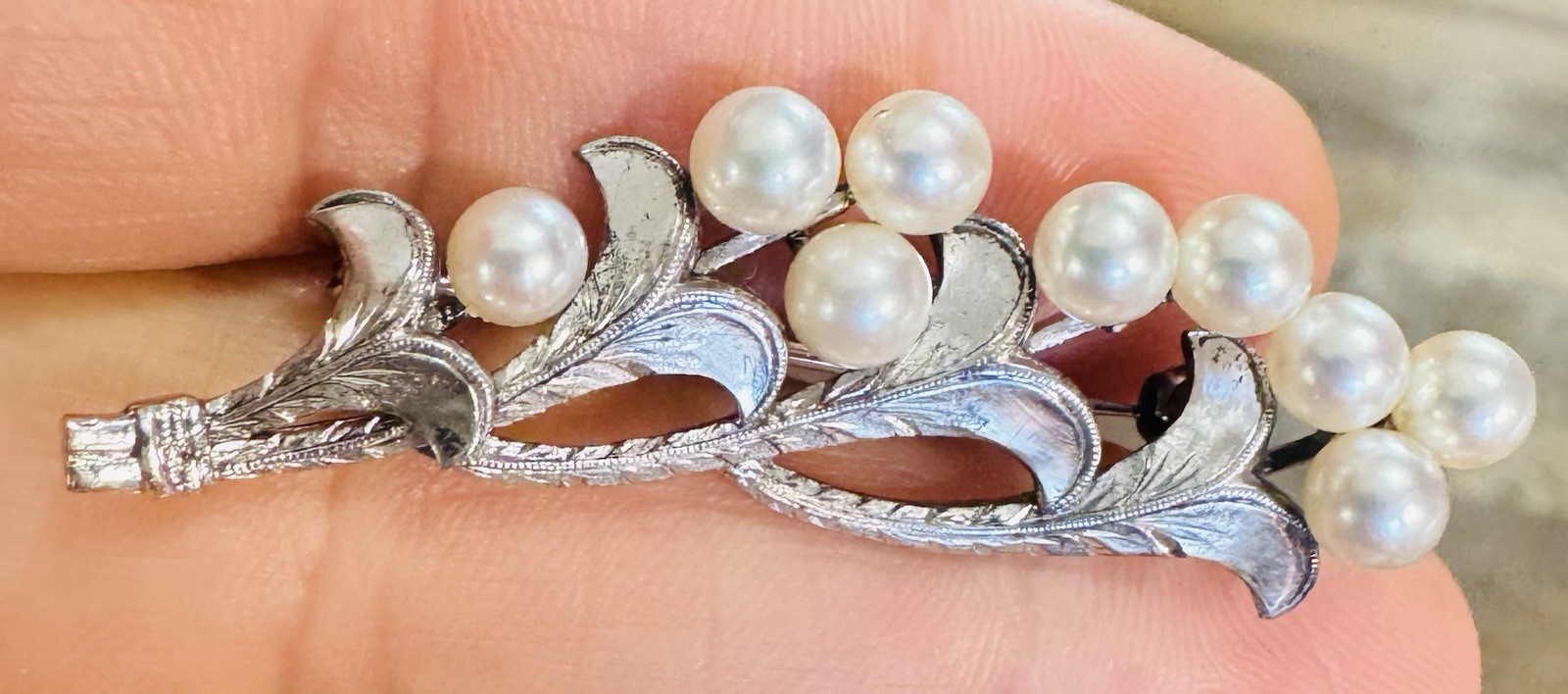 MIKIMOTO Akoya Saltwater Cultured Pearl Brooch Pin 4.5-5mm Sterling Silver Japan