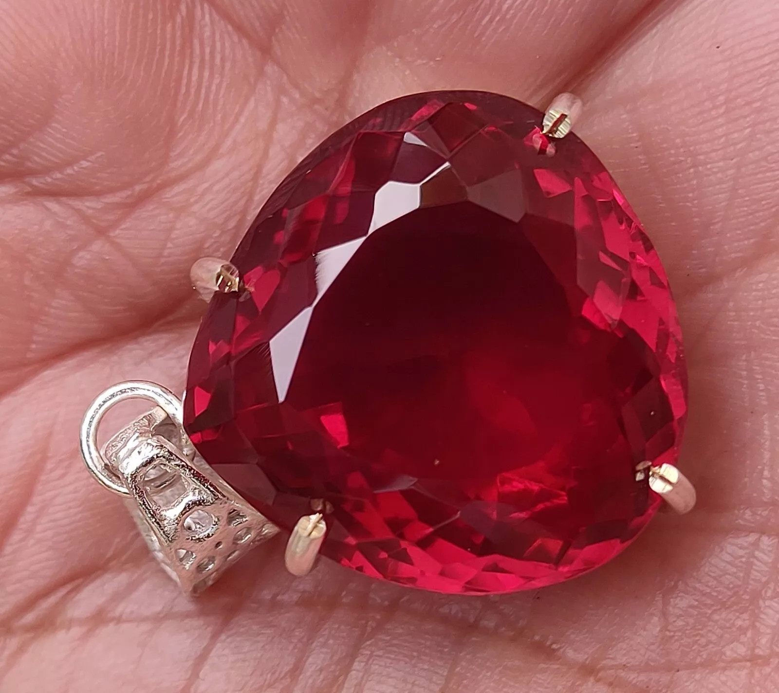 Certified 76.05 Ct Natural Red Red Ruby 925 Solid Silver Pendant Loose Gemstone