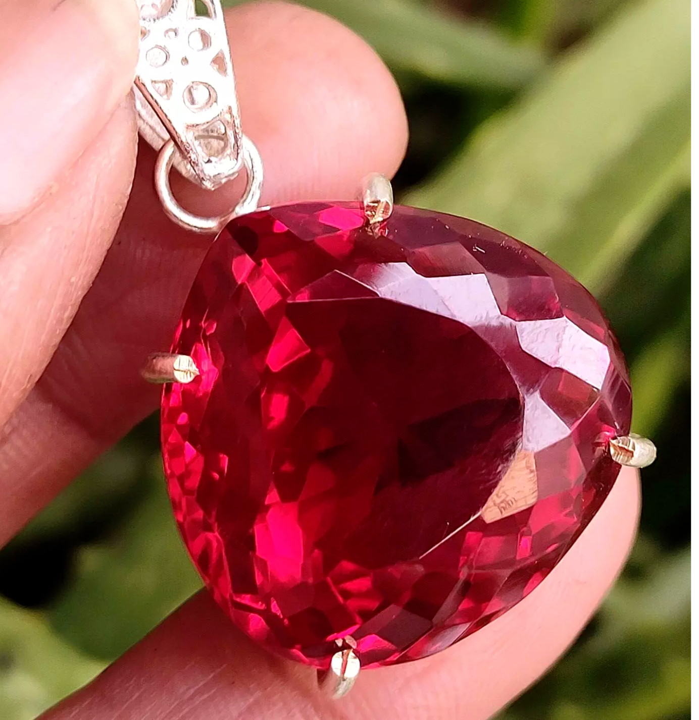 Certified 76.05 Ct Natural Red Red Ruby 925 Solid Silver Pendant Loose Gemstone
