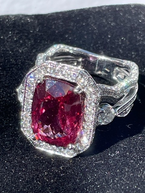 Hana 18K White Gold 10.7 TCW Carat Pink-Red Spinel & Diamond Ring, Sz 6.5