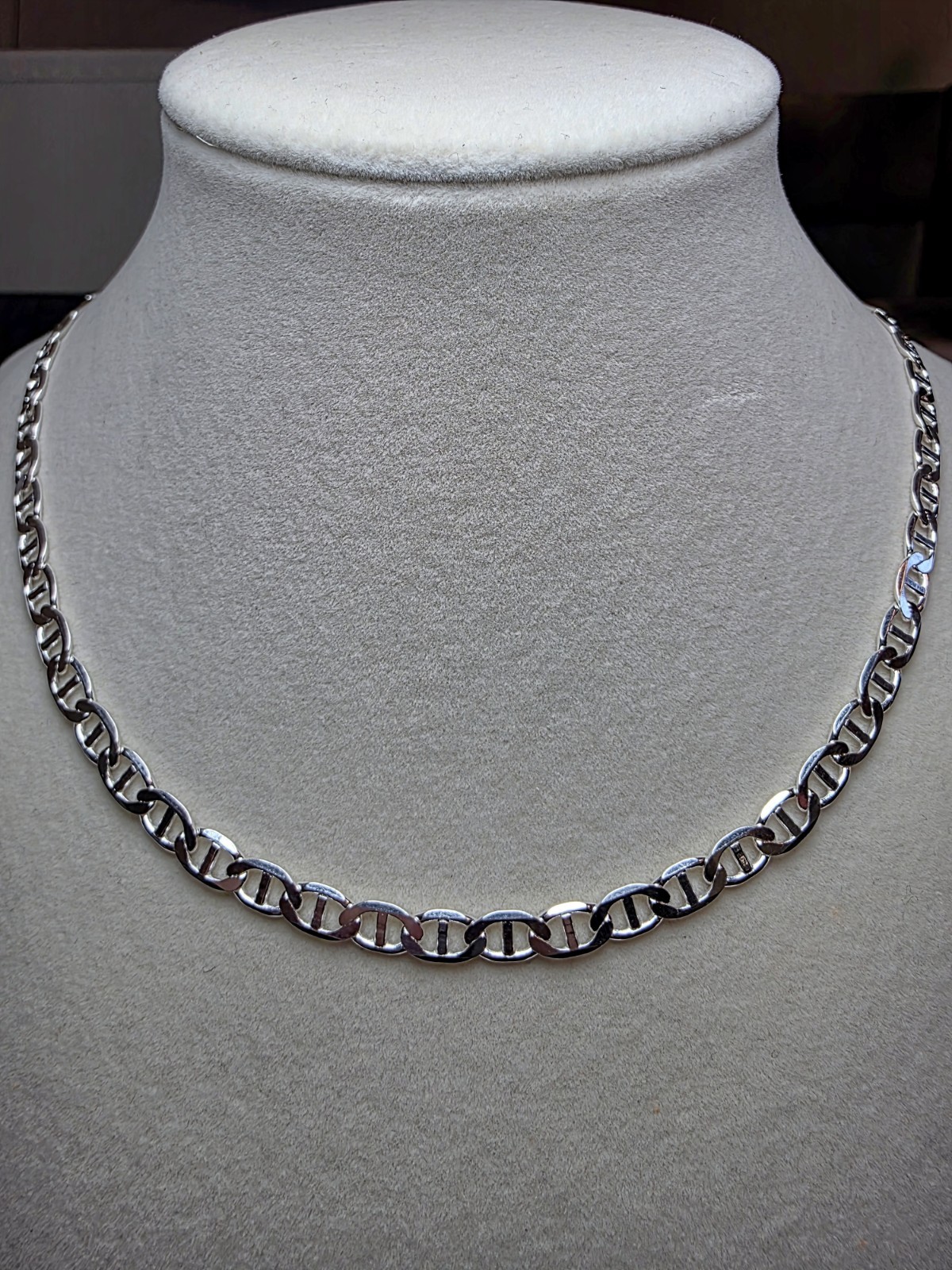 18″ 5.5mm 15g Flat Mariner Chain Solid 925 Solid Silver