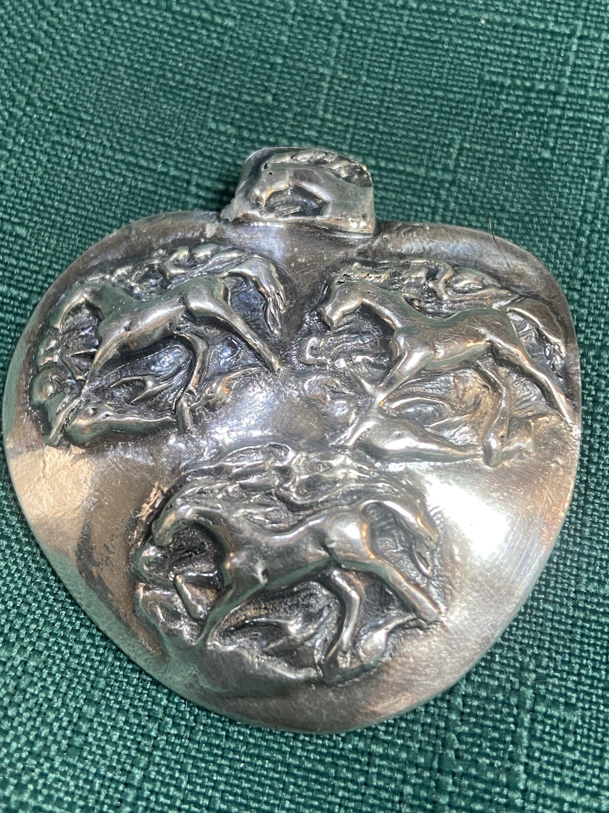 Vintage WILD HORSES Signed NB 999 Fine Silver PENDANT Unknown Artist HEART SHAPE