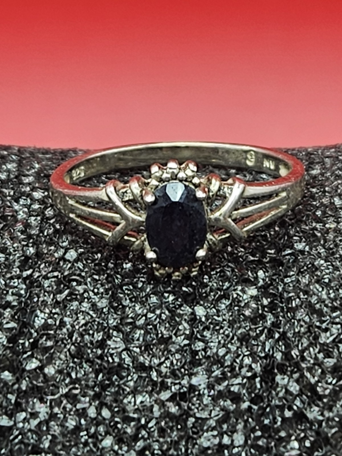 Vintage Sterling Silver Ring With Dark Blue Unknown Stone Size 8.5