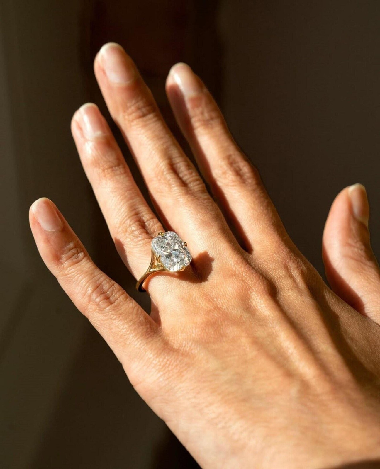 RARE 10.35 Ct Certified Cushion Cut White Diamond Solitaire Ring, Great sparkle!