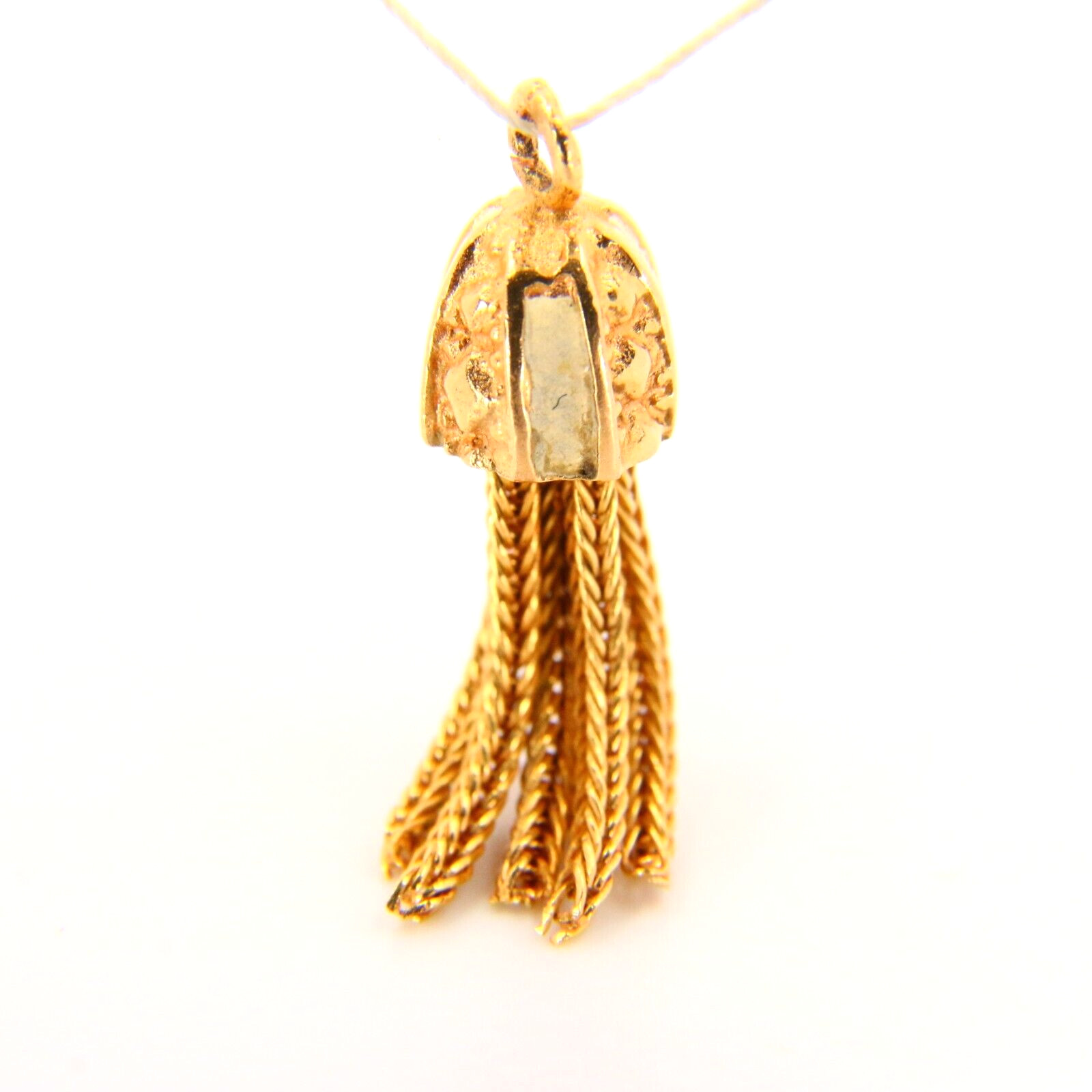 Vintage 18K Tassel Charm Unmarked 18 Carat Yellow Gold Pendant