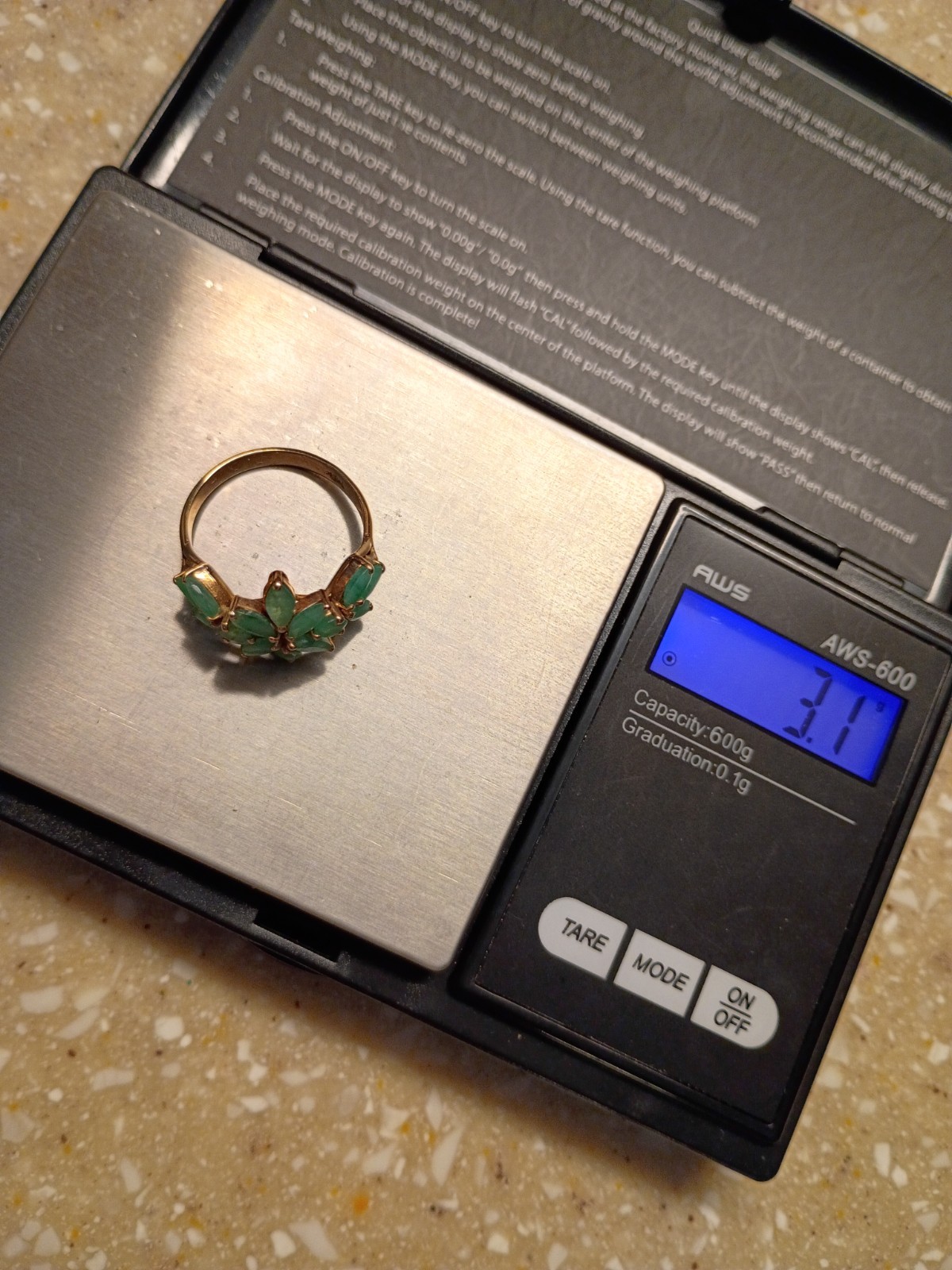 14kt Gold Women’s Marquis Cut Emerald Floral Design Ring Size 8.5