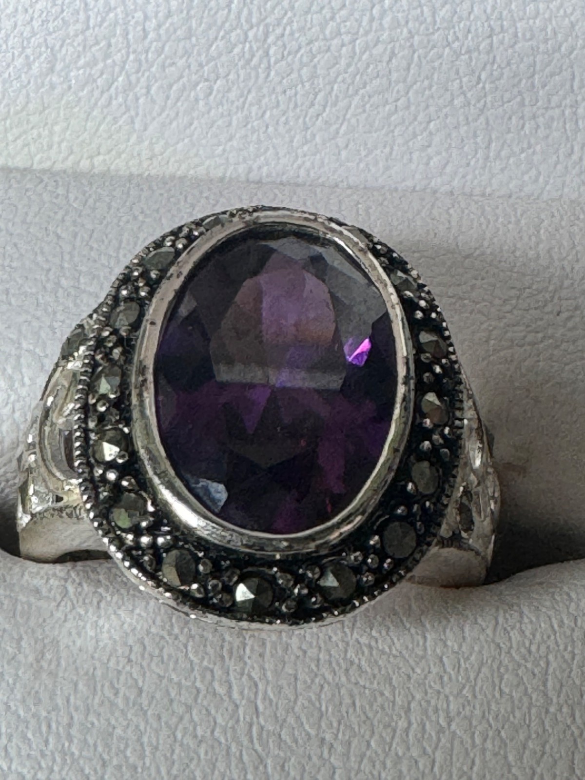 Unbranded Ring Womens Size 8 925 Sterling Marcasite Halo Oval Purple Stone