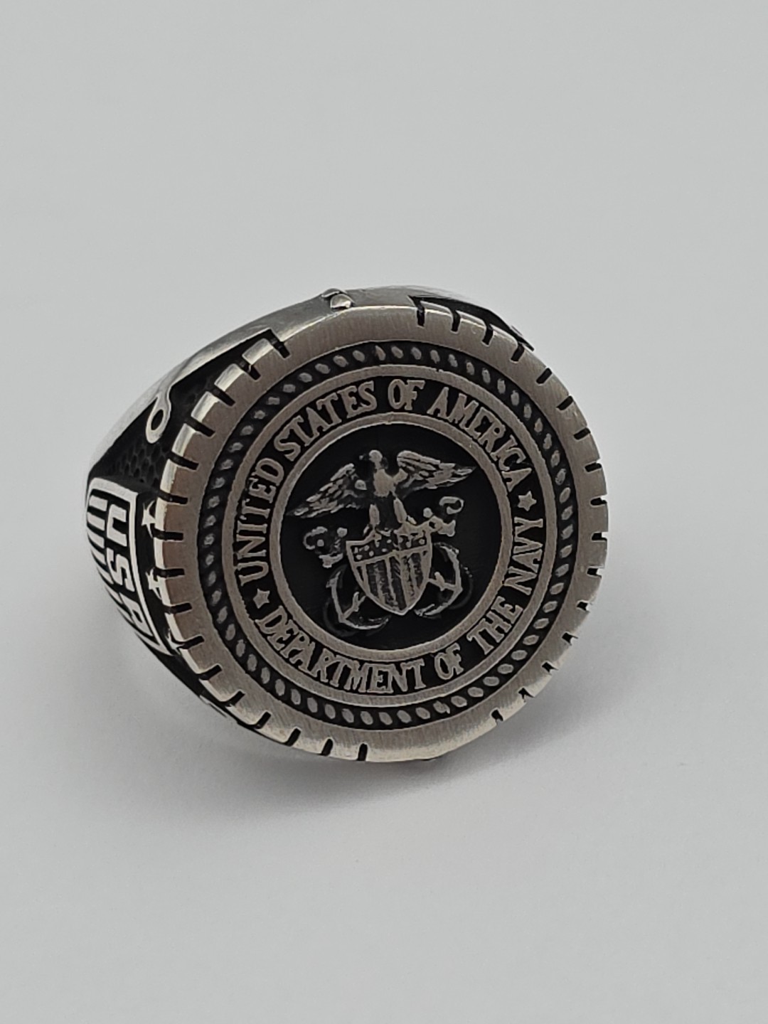 UNITED STATES OF AMERICA DEPARTMENT OF THE NAVY STERLING SILVER 925 RING