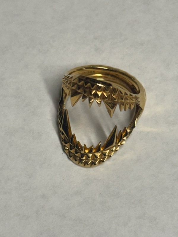 Kasun London Vampire Bite Ring .925 Sterling Silver W/18 Carat Yellow Plating