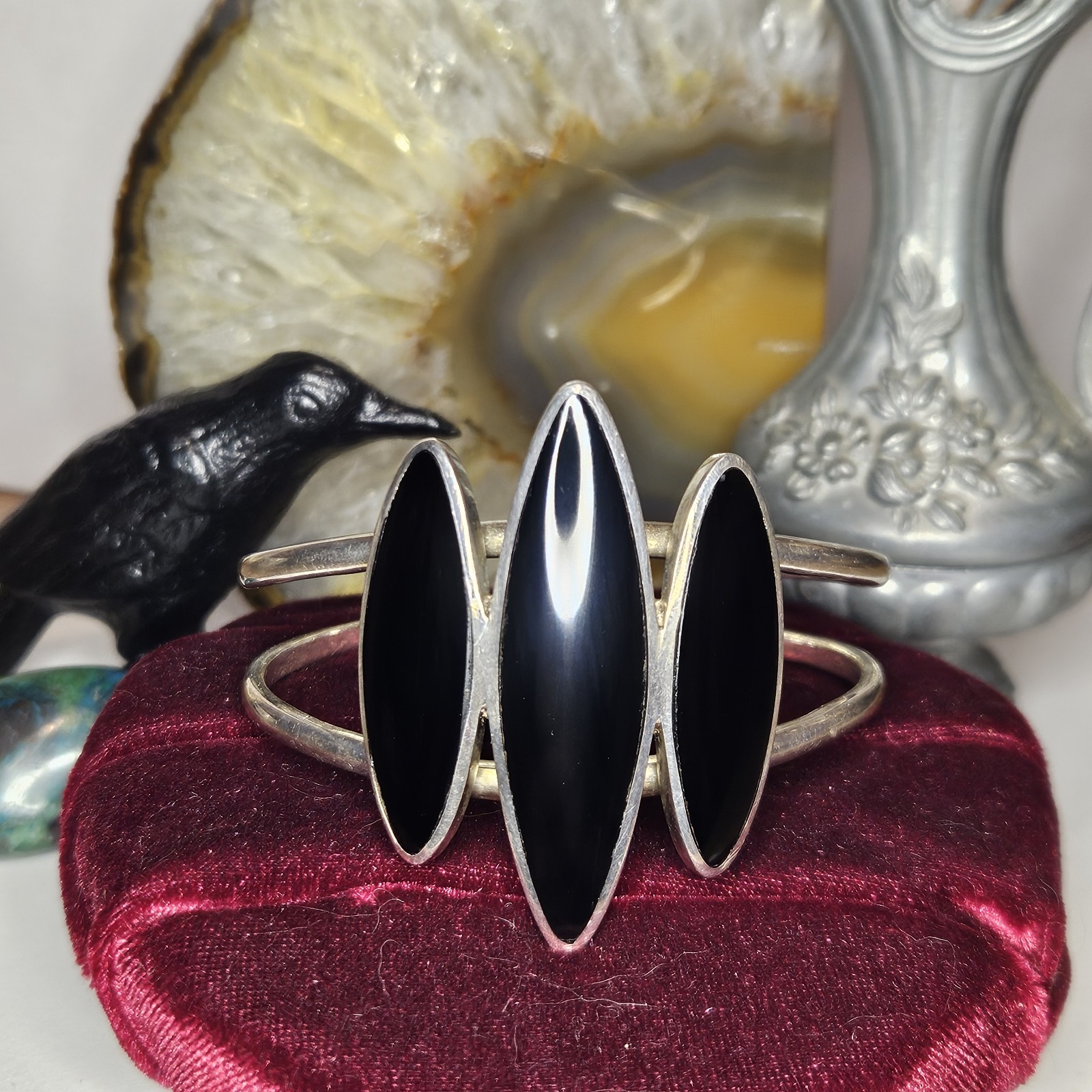 Vintage BARSE Sterling Silver Black Onyx Cuff bracelet