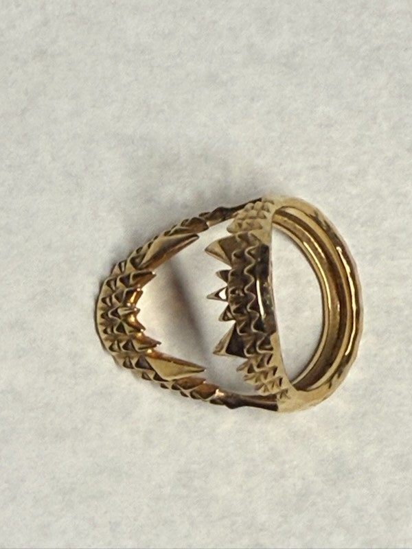 Kasun London Vampire Bite Ring .925 Sterling Silver W/18 Carat Yellow Plating