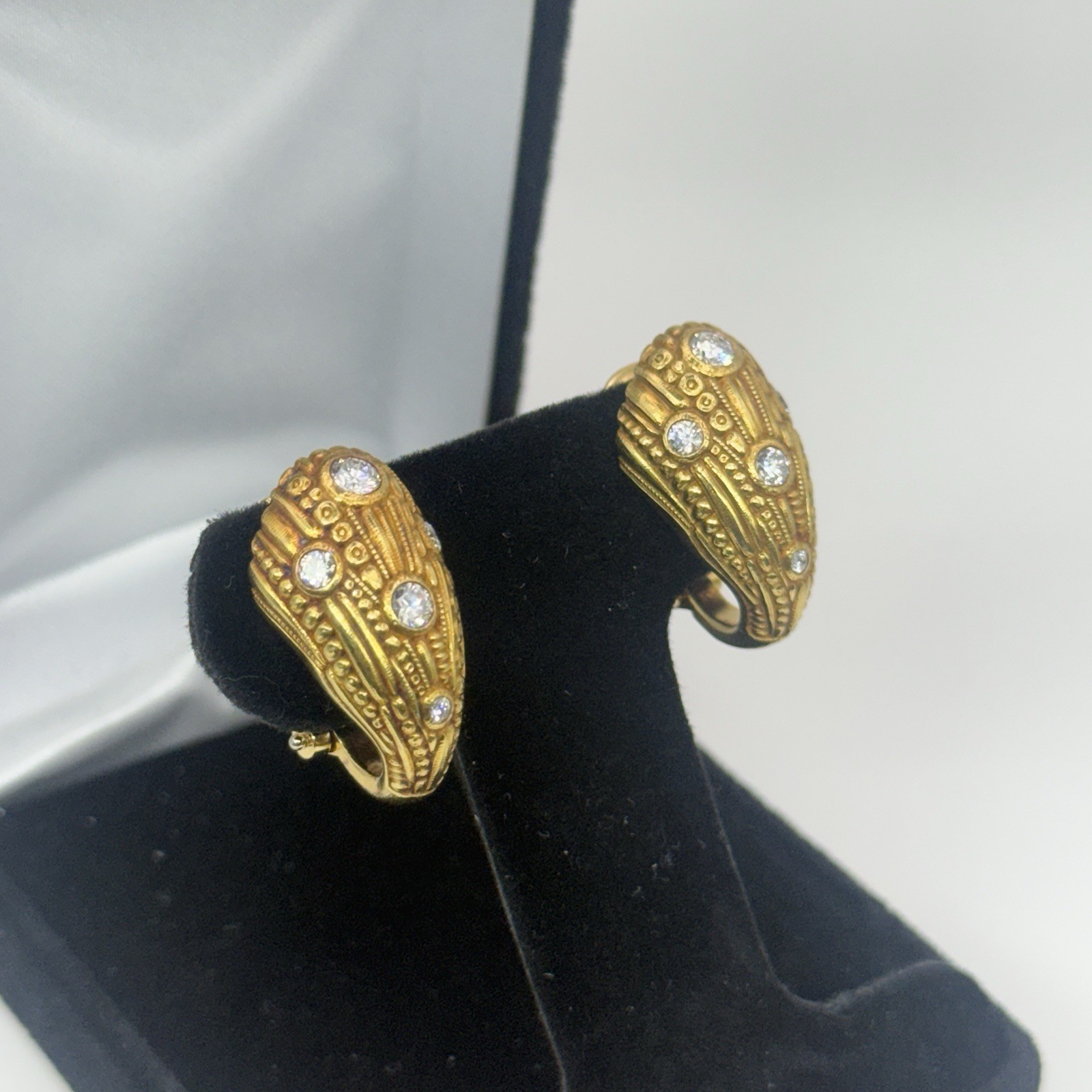 Alex Sepkus Diamond Earrings 18k Yellow Gold Omega Back 0.60ctw Rare unique