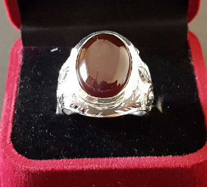Yemeni Aqeeq Ring | Shifat Al Abad Liver Color Agate | 925 Sterling Silver