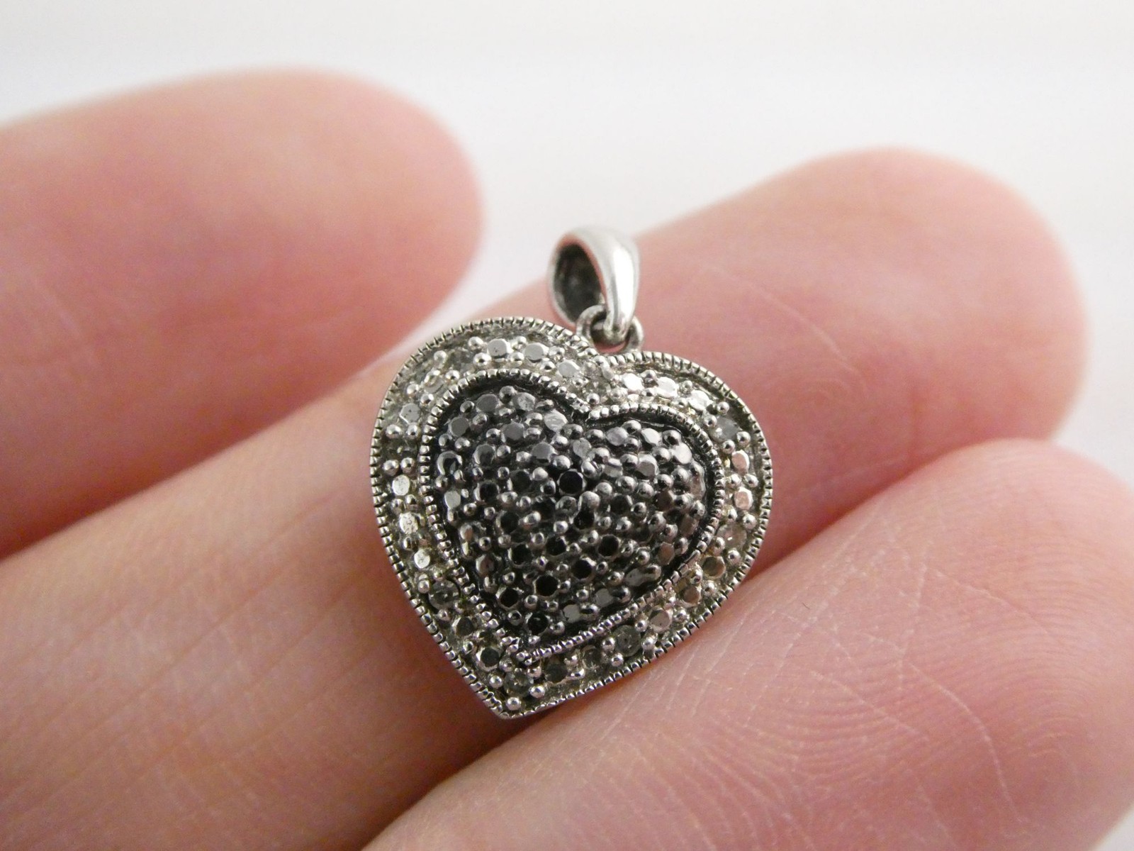 SUN Sterling Silver Lab Created Black and White Diamonds Heart Pendant 2g .75 In