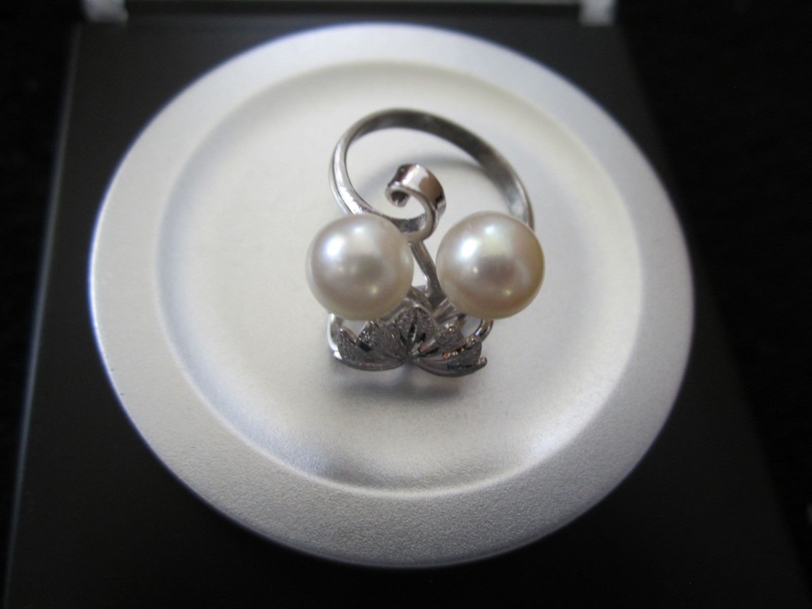 VINTAGE ORIGINAL MIKIMOTO AKOYA PEARL DIAMOND CUT SOLID STERLING SILVER RING
