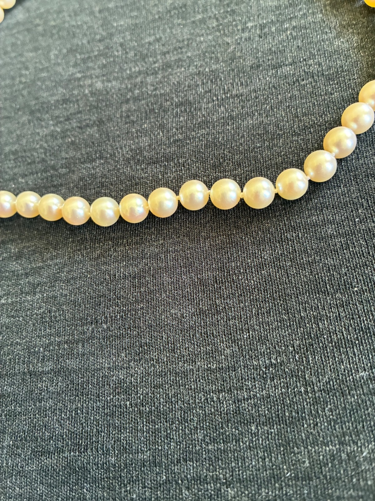 Vintage Mikimoto Akoya Pearl Necklace 7.1mm 16.5″ Sterling Silver Clasp