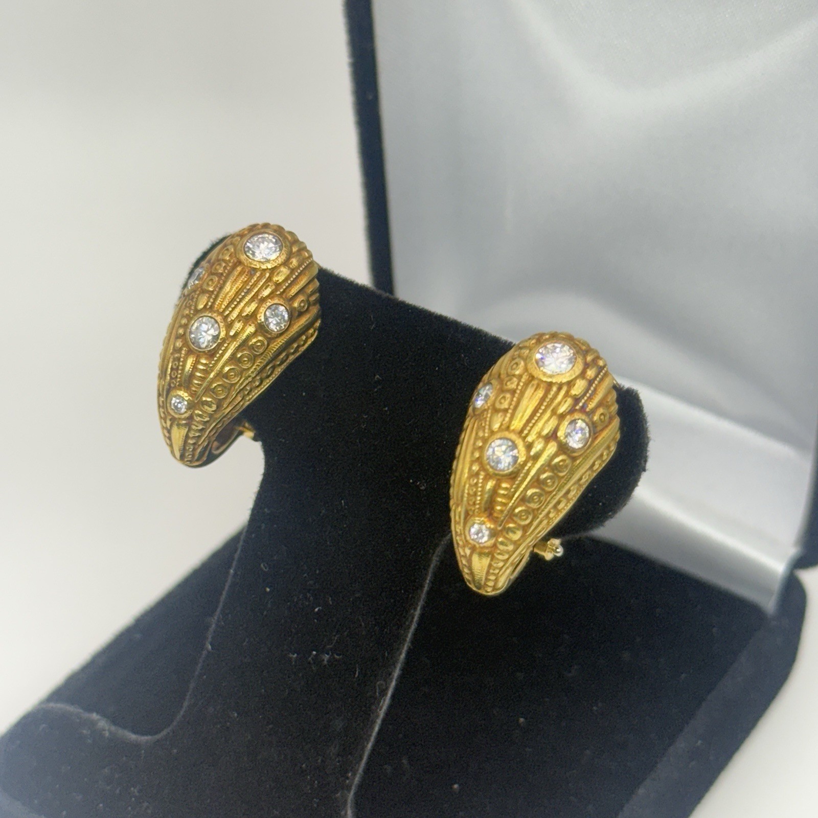 Alex Sepkus Diamond Earrings 18k Yellow Gold Omega Back 0.60ctw Rare unique