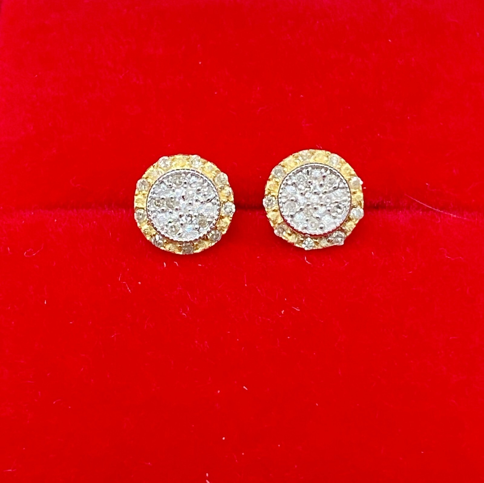 10K Gold Genuine Round Cluster Diamond Halo Studs Earrings 0.15ct 7.30m