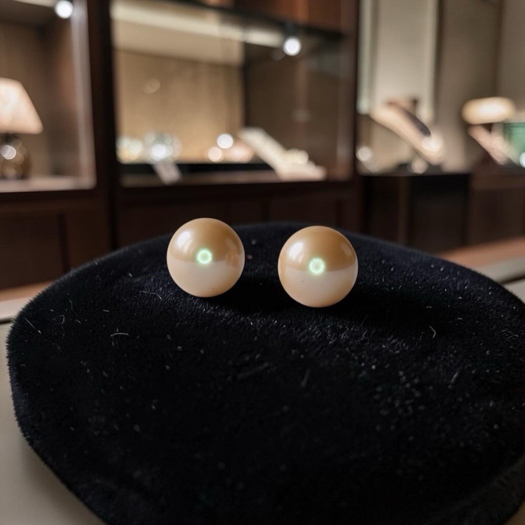 14ct Cultured Pearl Earrings New 7.8mm