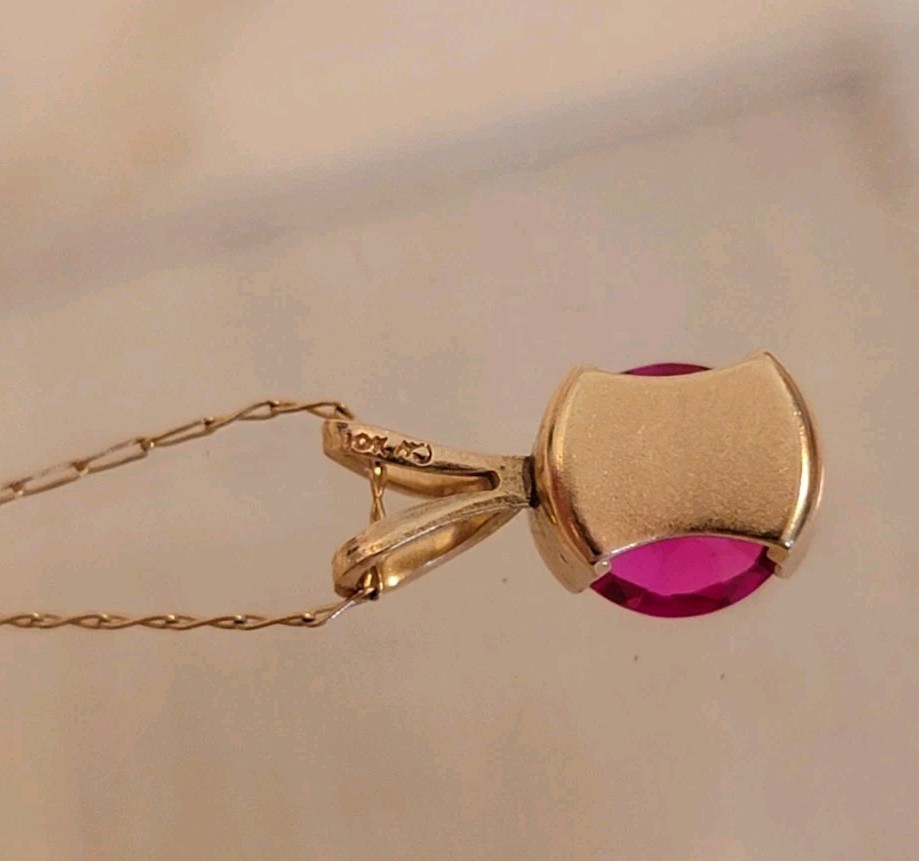 10k gold red/pink synthetic stone necklace