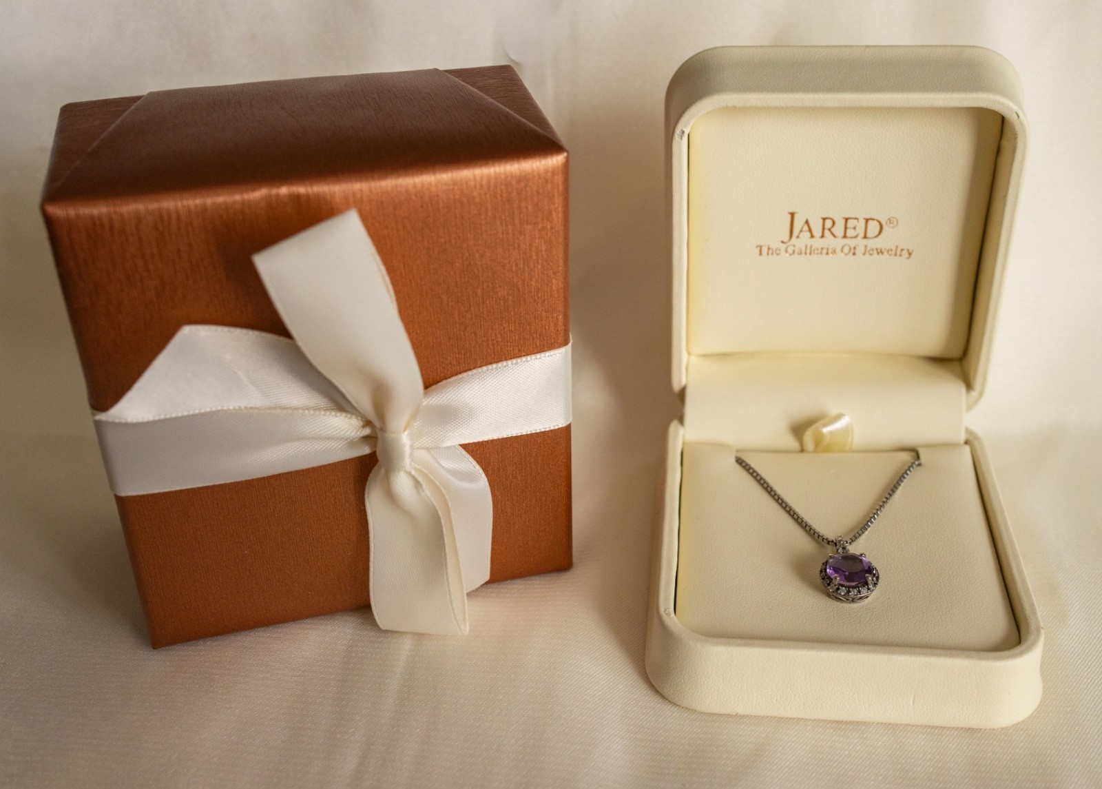 Jared Sterling Silver Purple Amethyst Halo Pendant Necklace Box Set 925 Italy