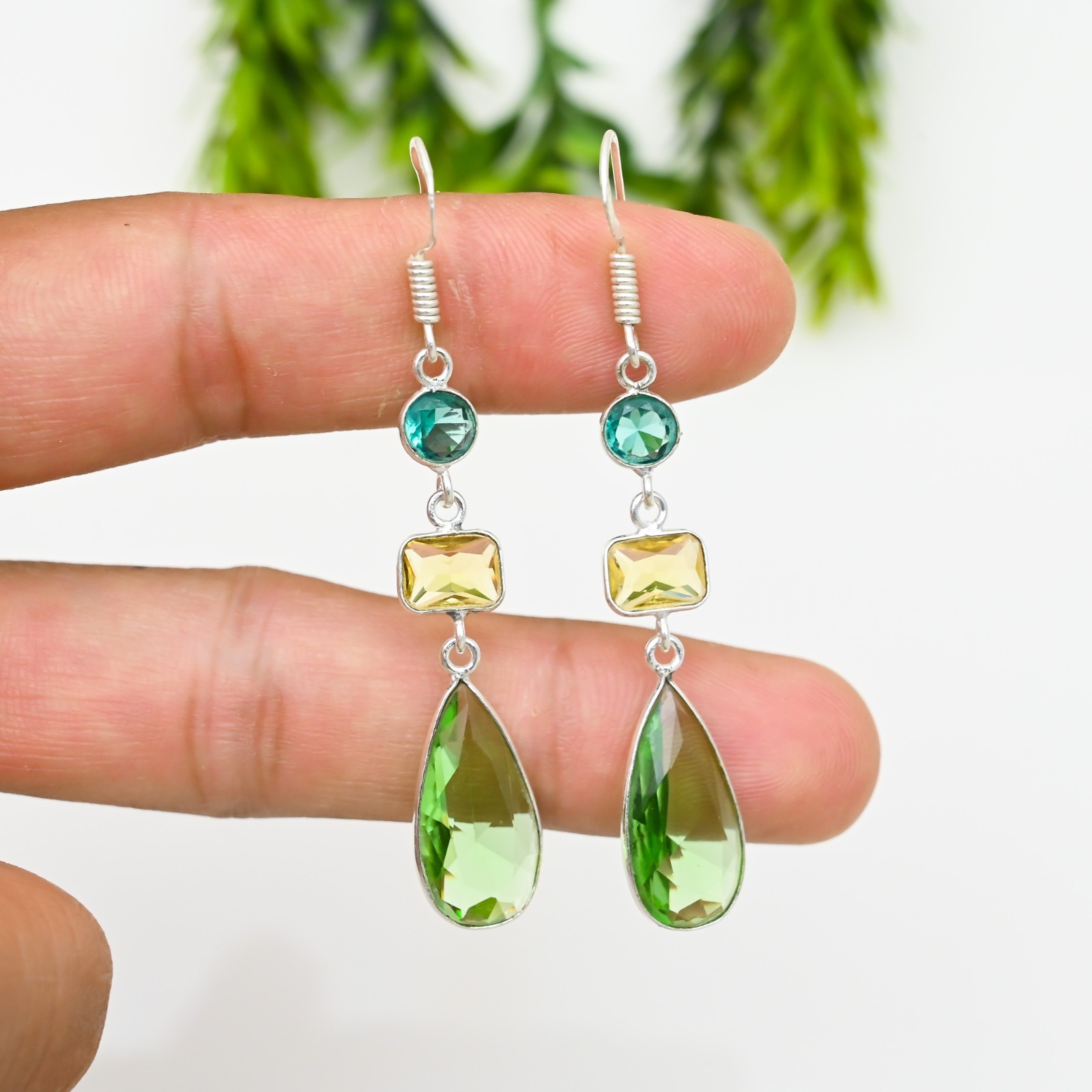 Green Peridot Gemstone 925 Sterling Silver Handmade Jewelry Earring Gift For Her