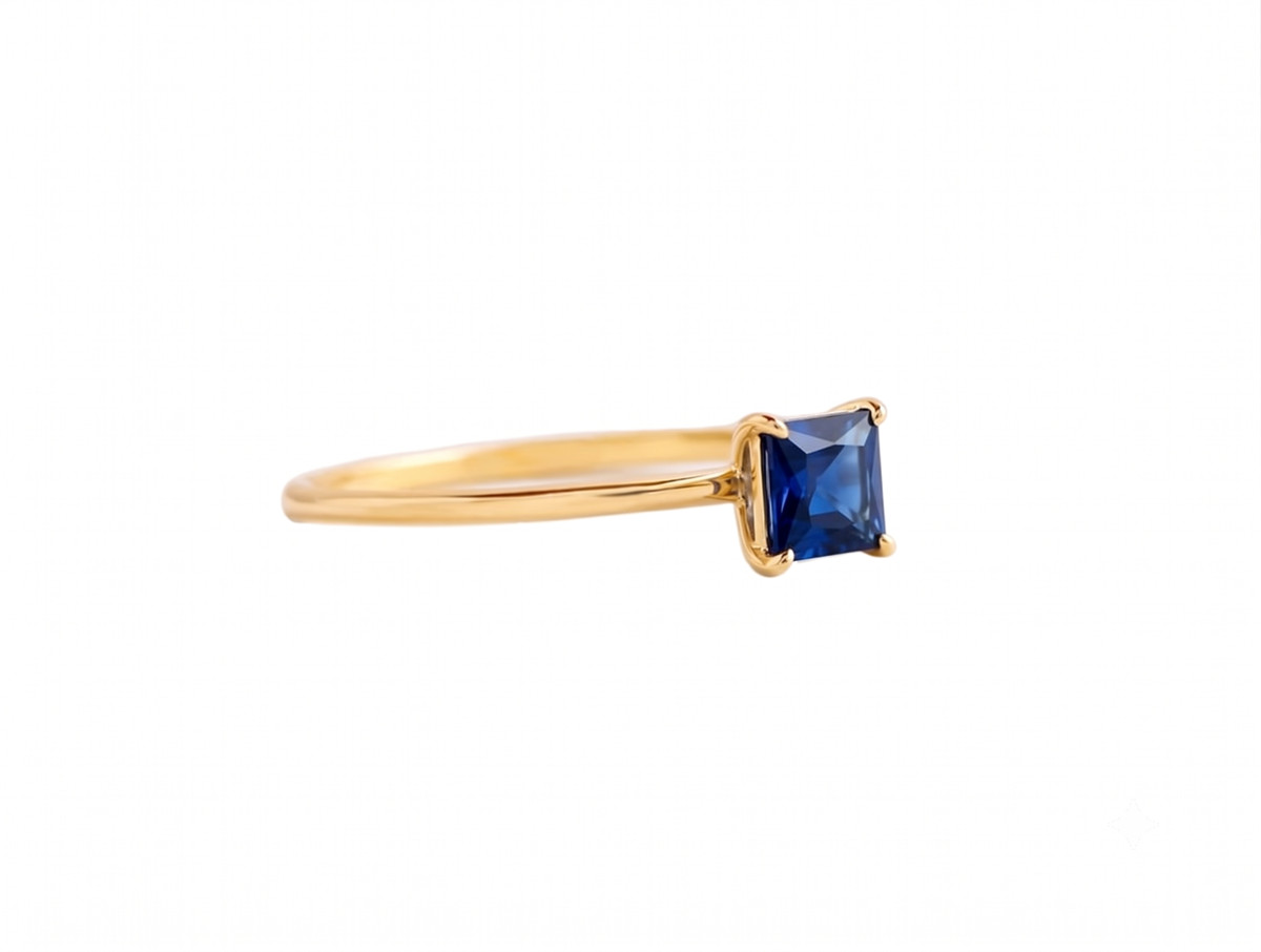 2.25 Carat Natural Square Shape Blue Sapphire 925 Silver Handmade Ring For Her