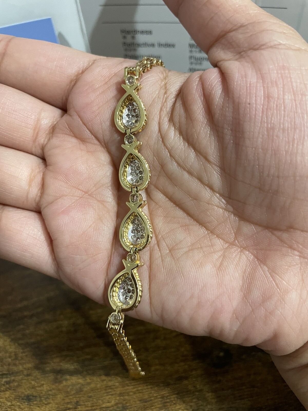 K18 18K Real Gold Japan Bracelet with Natural Diamonds with certificate