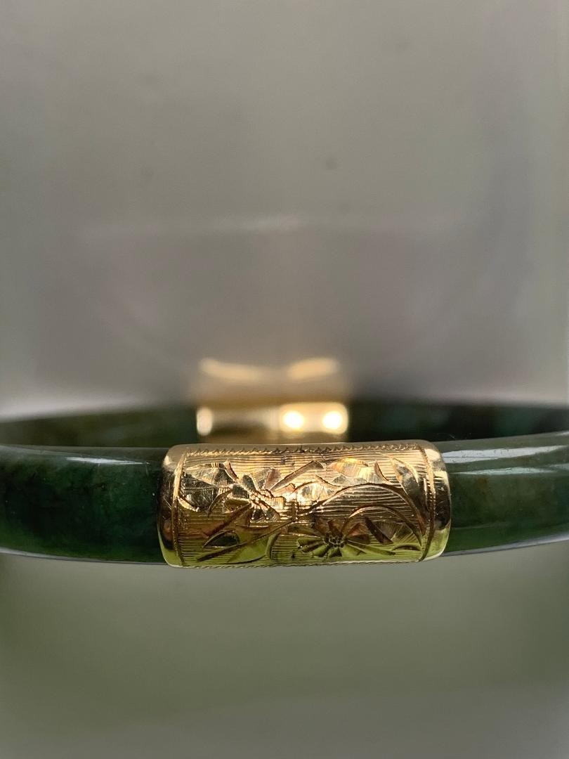 Solid Green Jade Hinged Bangle Bracelet 14K Gold Clasp safety chain Vintage