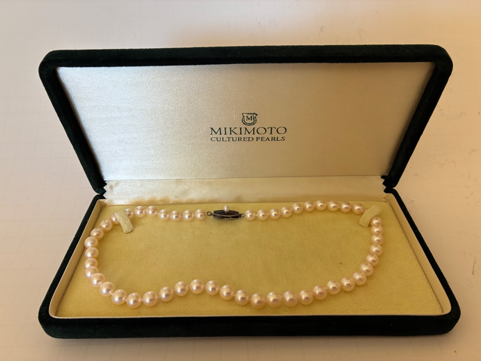 Vintage Mikimoto Akoya Pearl Necklace 7.1mm 16.5″ Sterling Silver Clasp