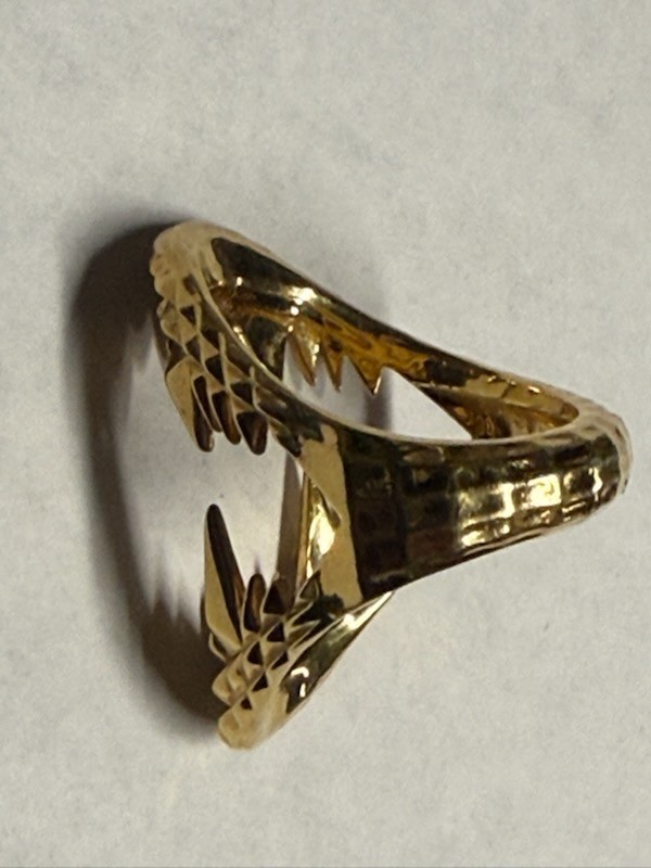 Kasun London Vampire Bite Ring .925 Sterling Silver W/18 Carat Yellow Plating