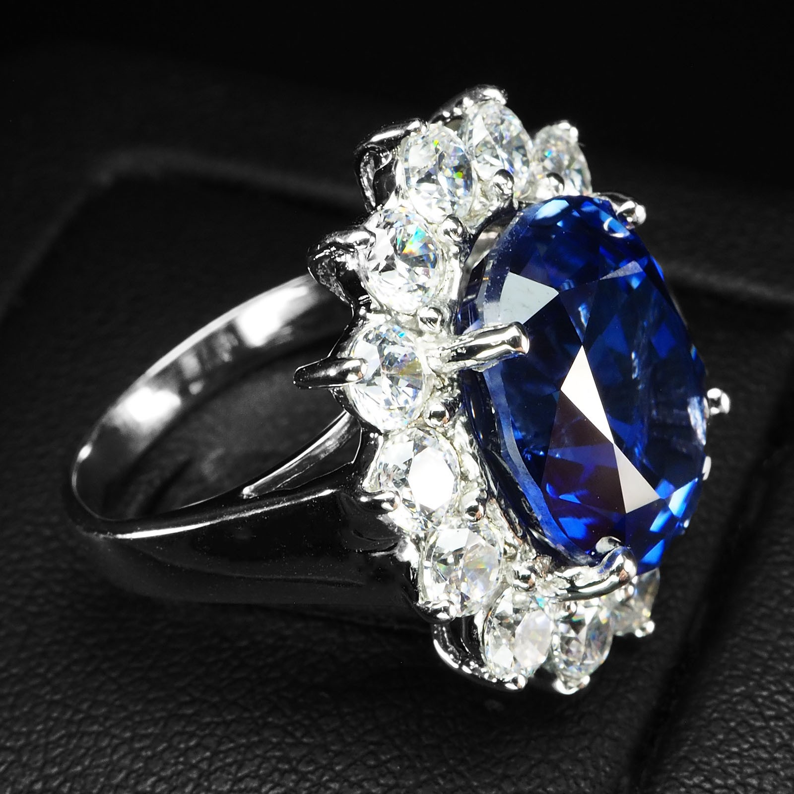 Invaluable Royal Blue Sapphire 11.40Ct 925 Sterling Silver White Gold Halo Rings