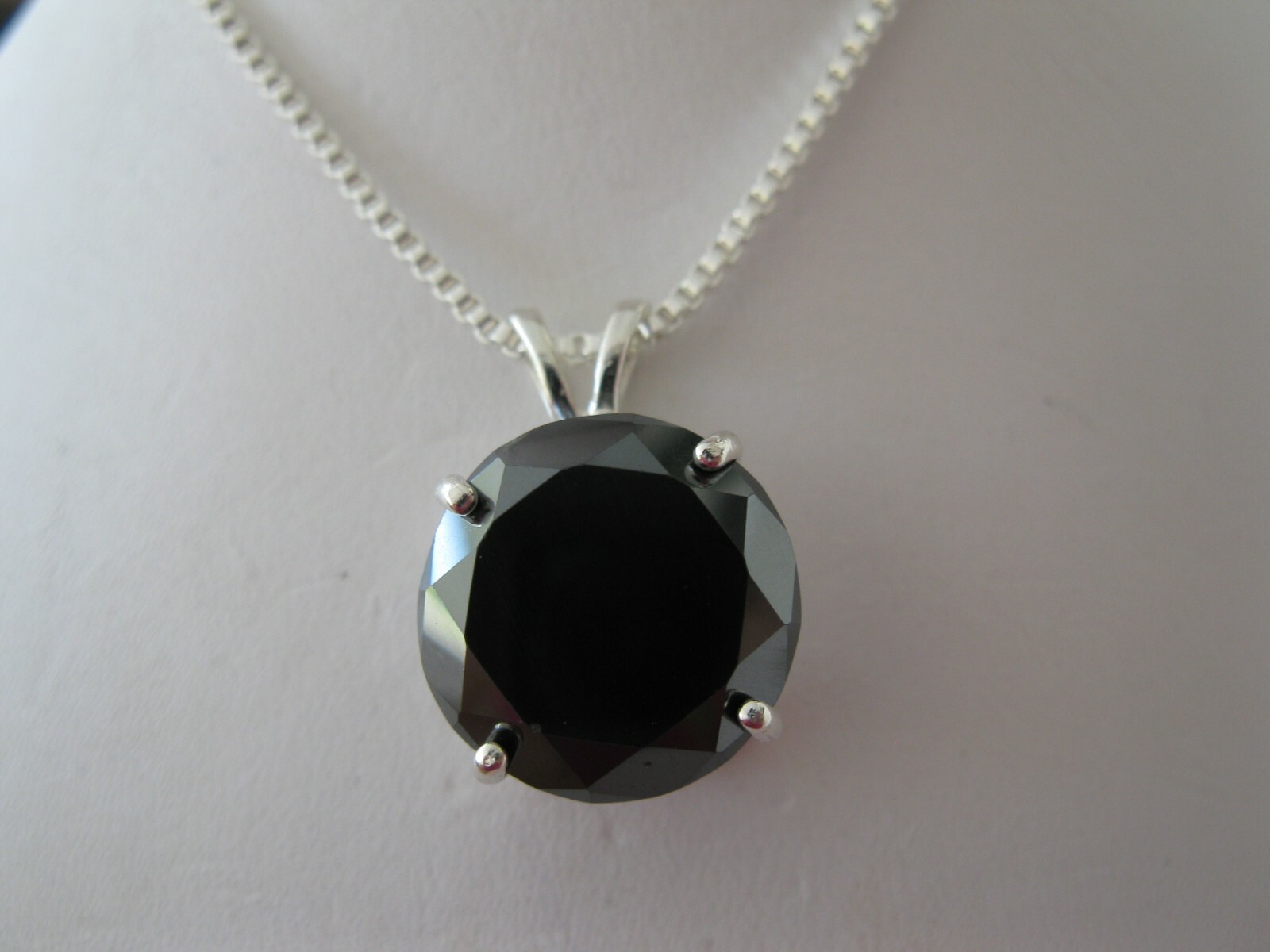 10.35ct REAL BLACK DIAMOND NECKLACE,FREE DIA TESTER,CERTIFICATE OF AUTHENTICITY