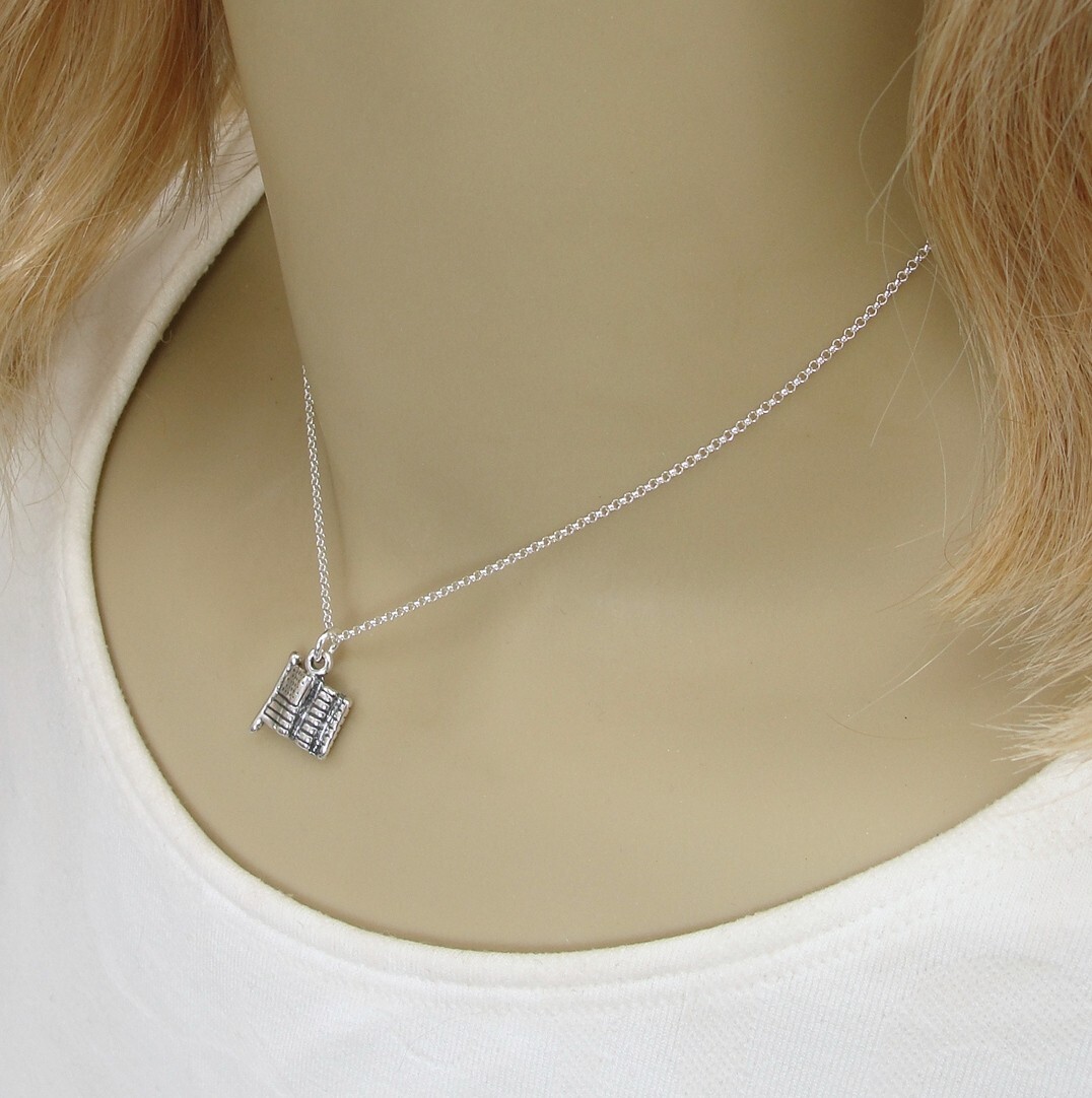 925 Sterling Silver USA Flag Necklace – Patriotic Necklace – United States Charm