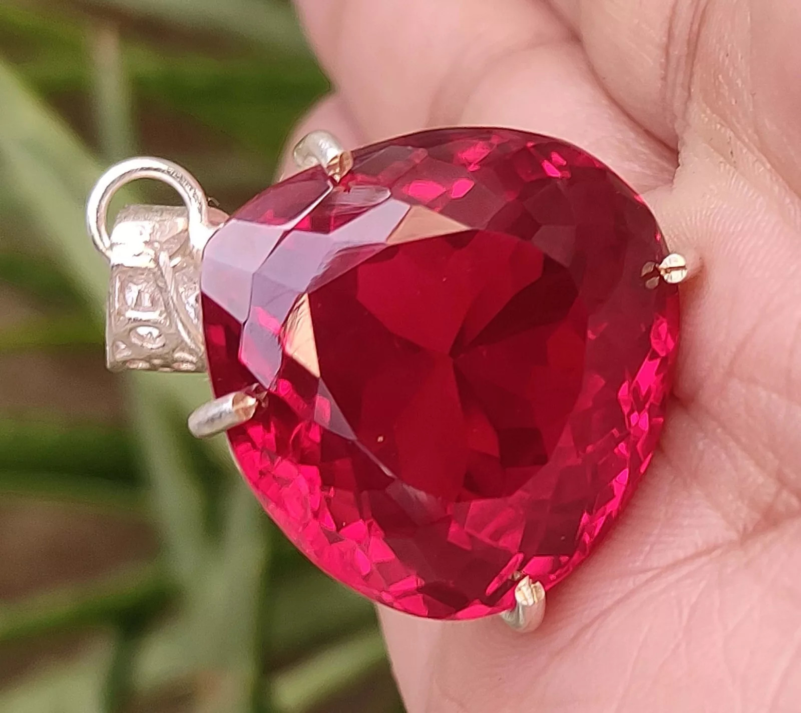 Certified 76.05 Ct Natural Red Red Ruby 925 Solid Silver Pendant Loose Gemstone