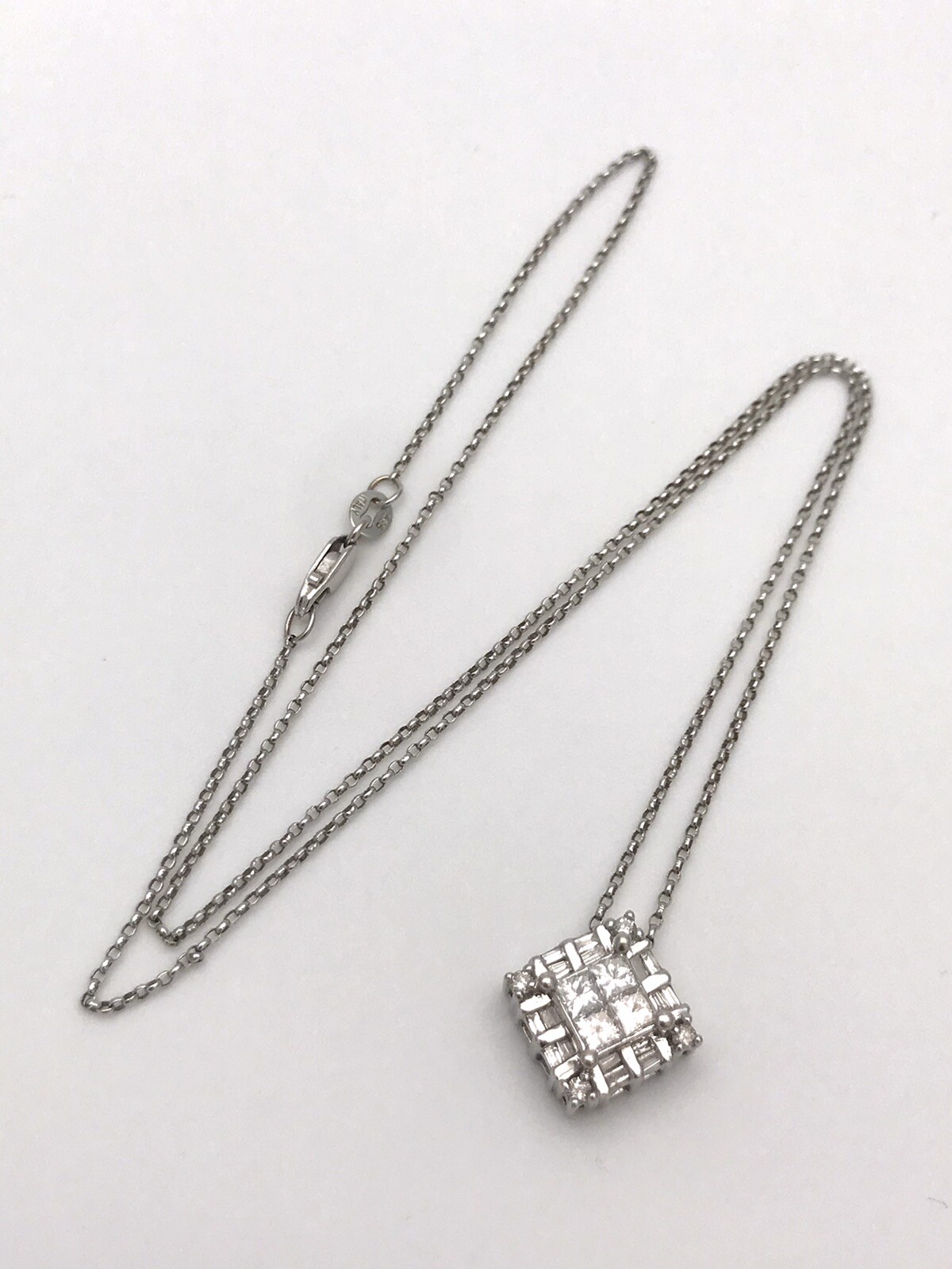 14k White Gold .75ct(tw) Natural Diamond Invisible Princess Setting Necklace 17”