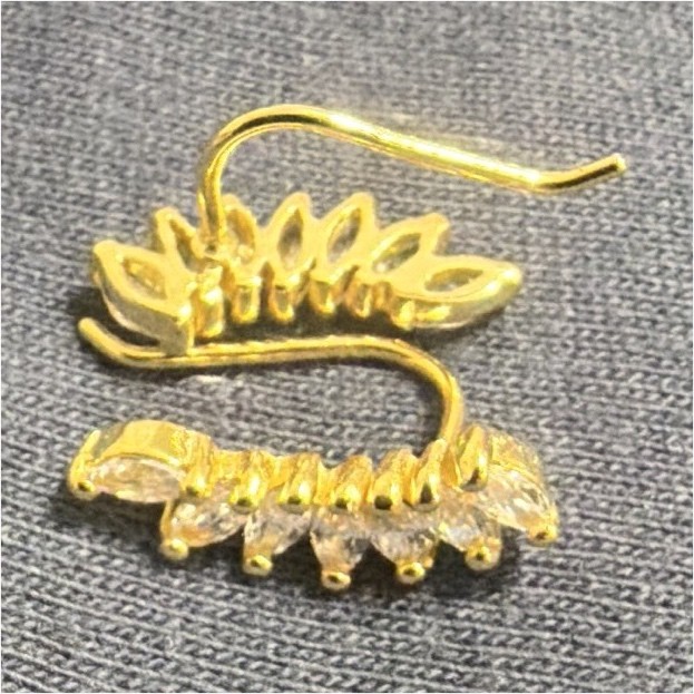 Yellow Gold Tone Dangle Drop Hook Earrings Lobe No Stone Gold Color