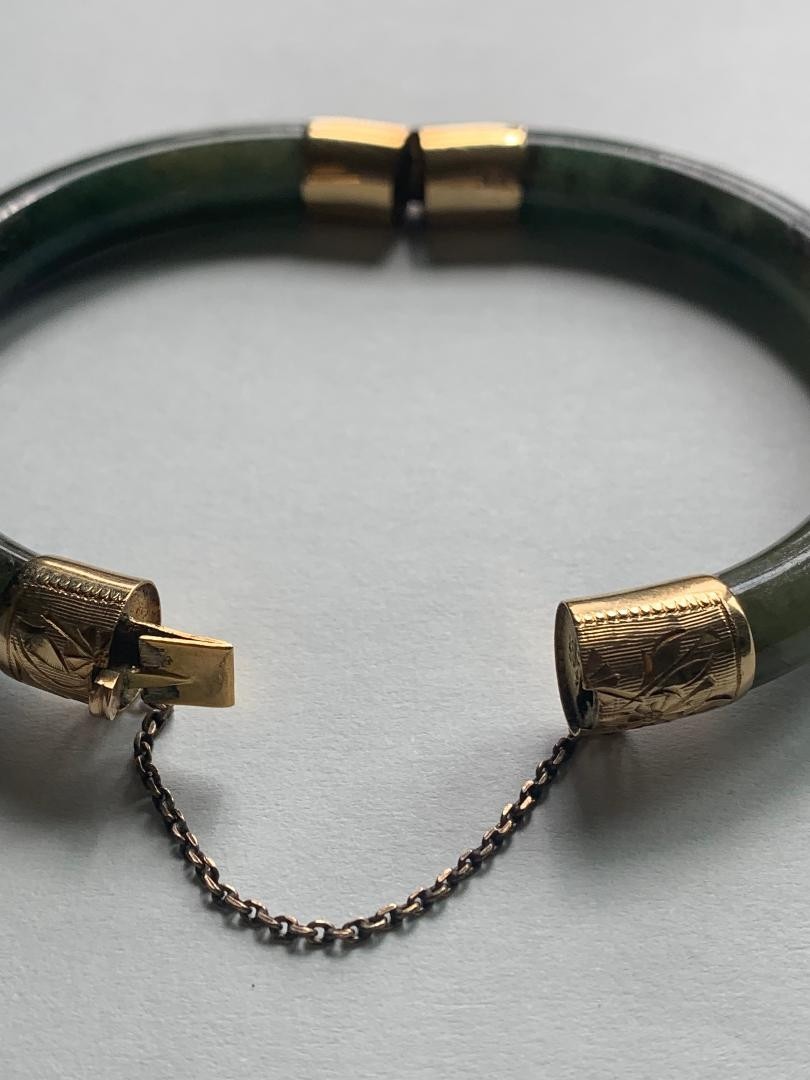 Solid Green Jade Hinged Bangle Bracelet 14K Gold Clasp safety chain Vintage