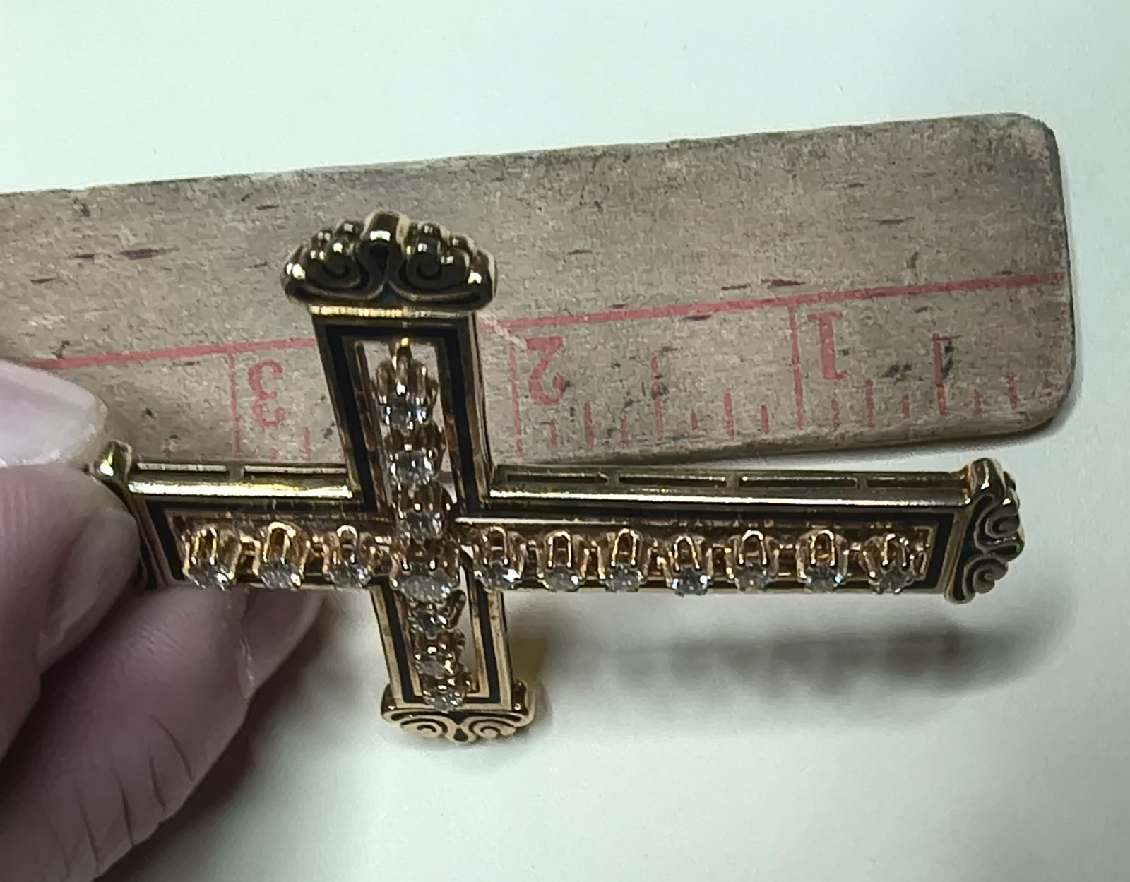 14 ct Yellow Gold Diamond Cross Pendant